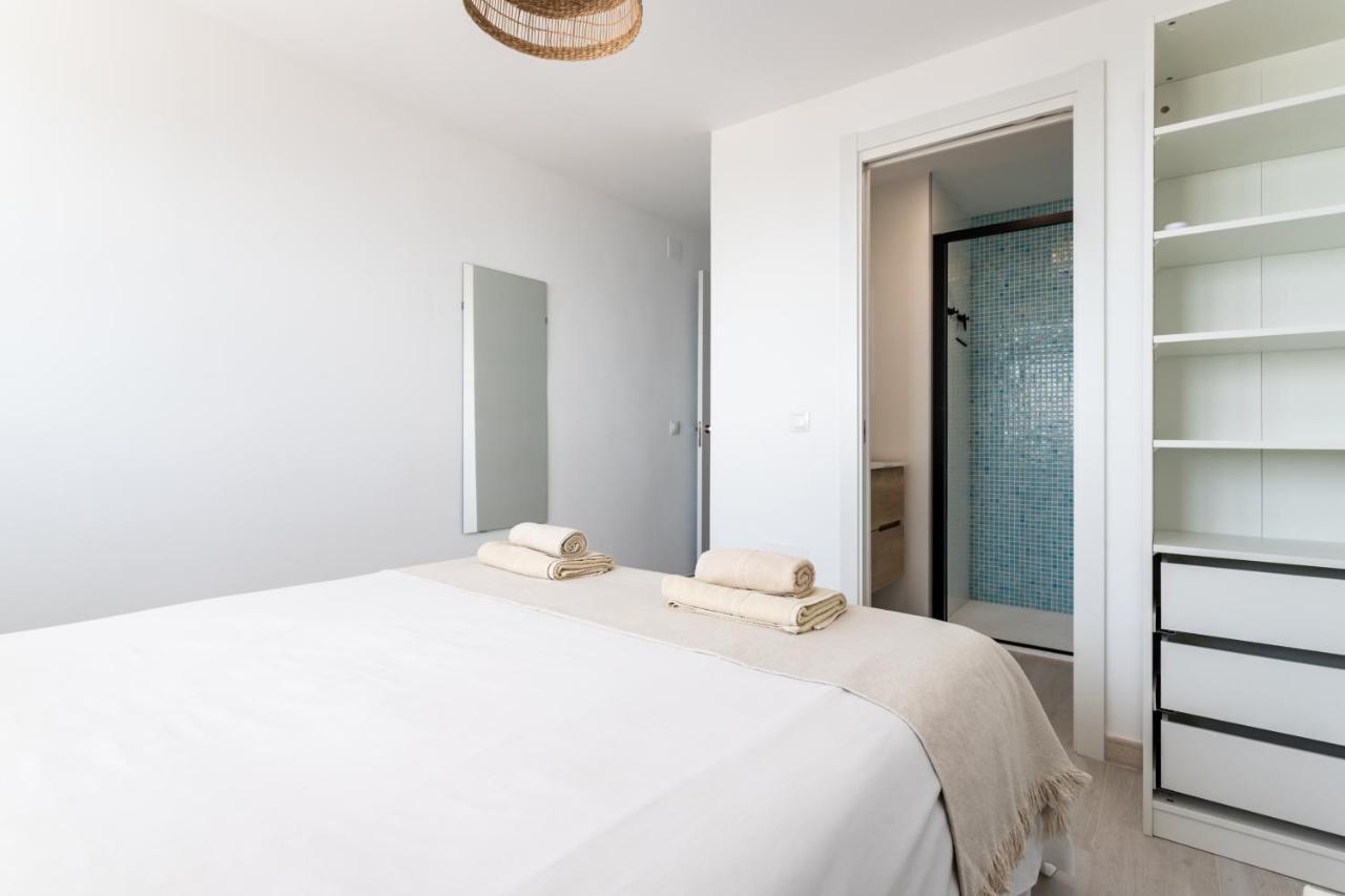 פואנגירולה Sur Suites La Peseta מראה חיצוני תמונה