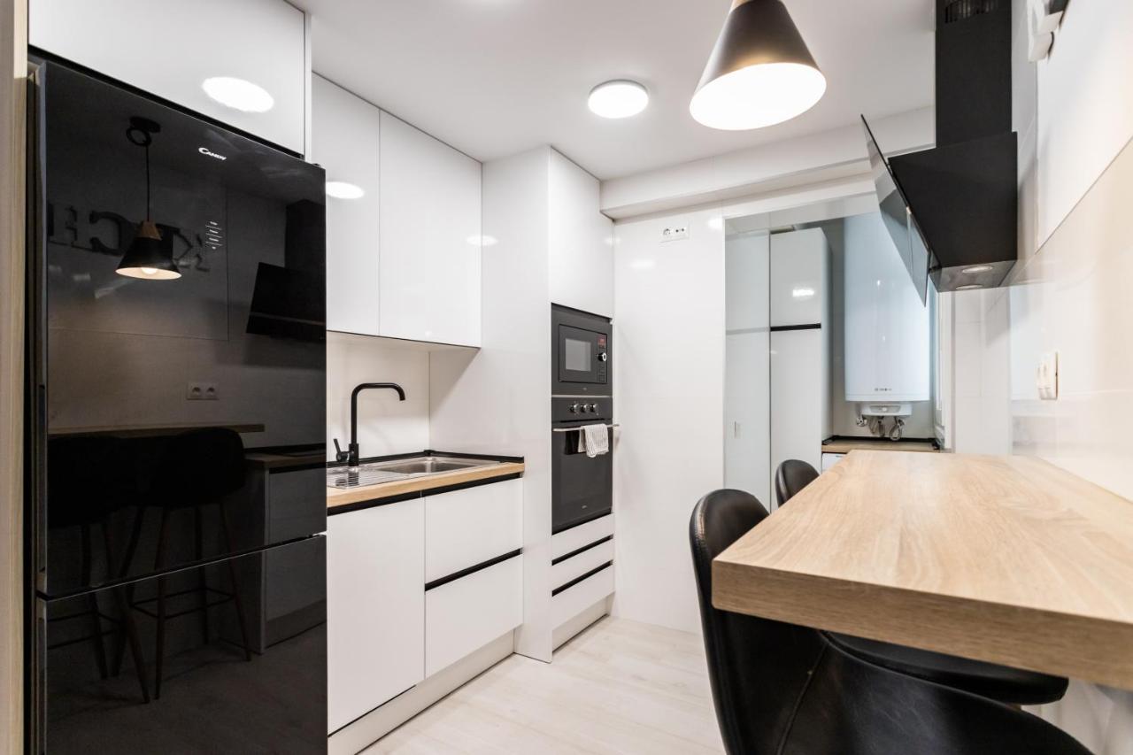 פואנגירולה Sur Suites La Peseta מראה חיצוני תמונה