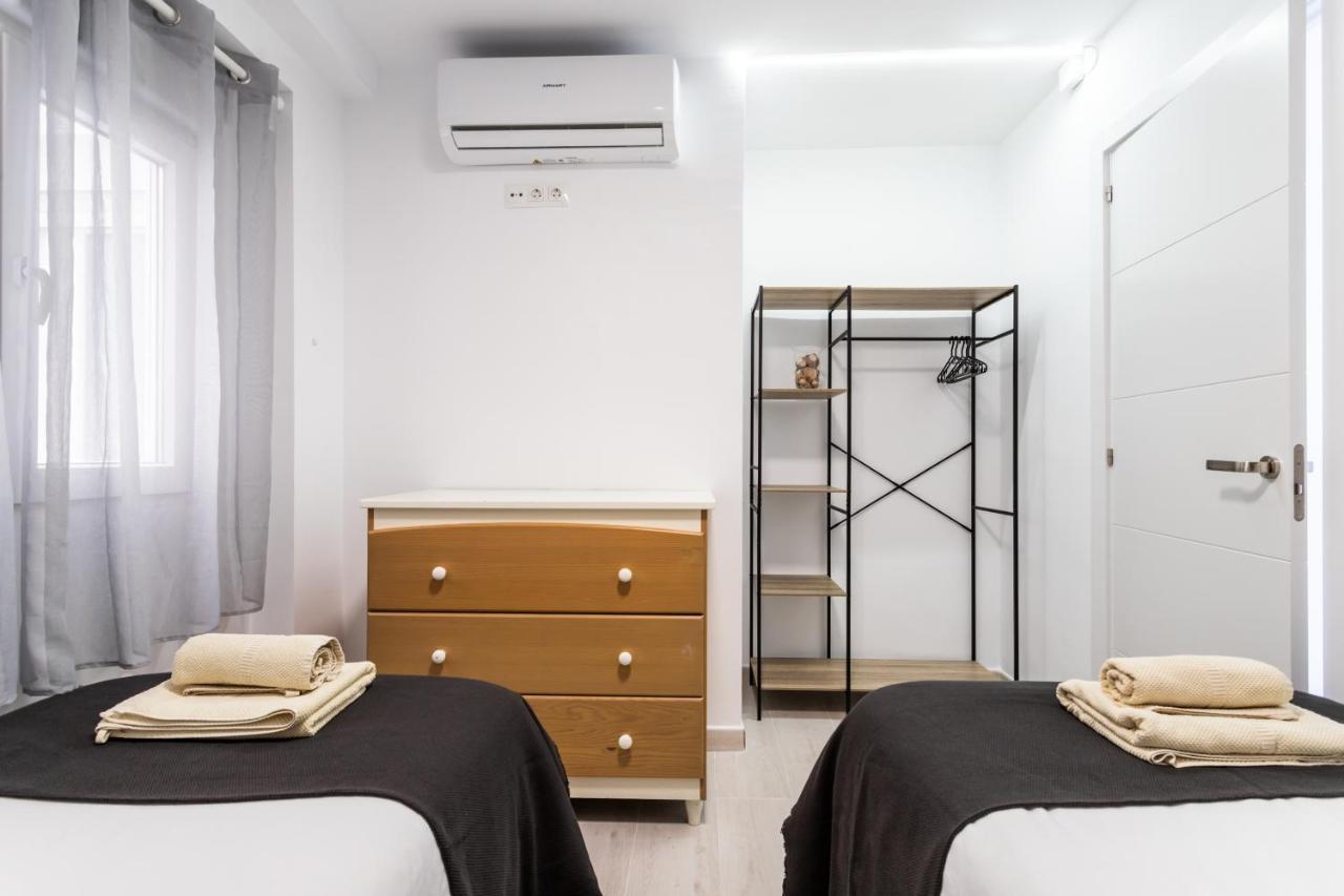 פואנגירולה Sur Suites La Peseta מראה חיצוני תמונה